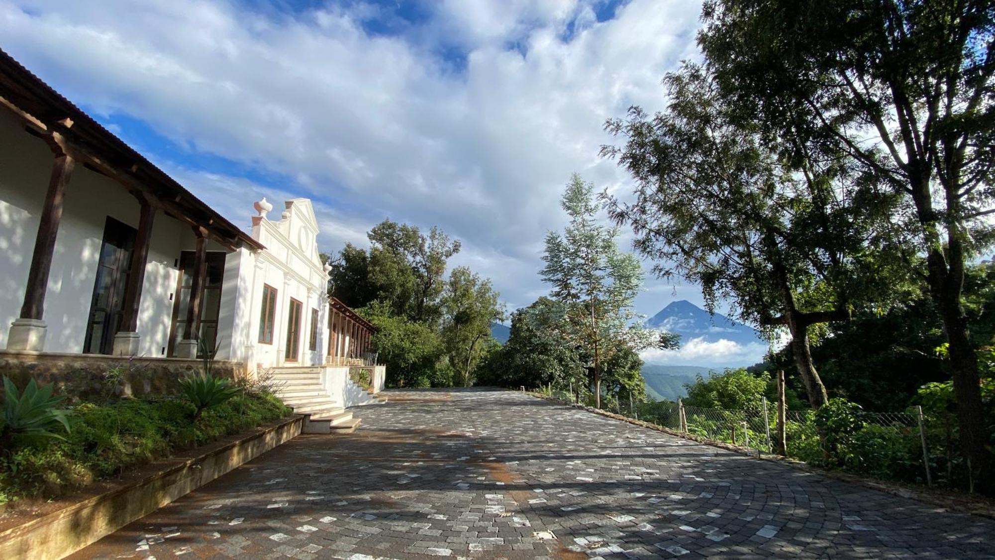 Finca San Mateo - Private Luxury Coffee Estate In Antigua Guatemala Экстерьер фото
